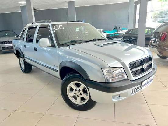 CHEVROLET-S10-2.8 TORNADO 4X4 CD 12V TURBO ELECTRONIC INTERCOOLER DIESEL 4P MANUAL CHEVROLET-S10-2005