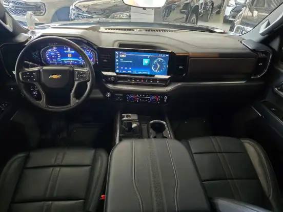 CHEVROLET-SILVERADO-2023