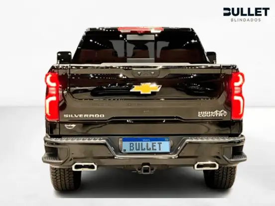 CHEVROLET-SILVERADO-5.3 V8 GASOLINA 1500 HIGH COUNTRY 4X4 AUTOMÁTICO CHEVROLET-SILVERADO-2025