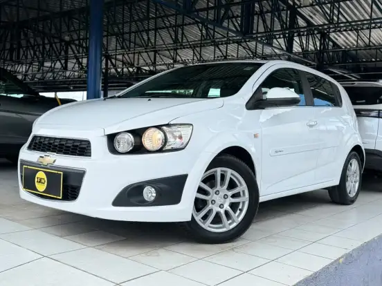CHEVROLET-SONIC-2013