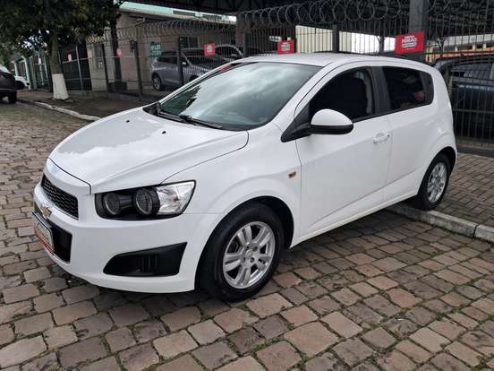 CHEVROLET-SONIC-2013