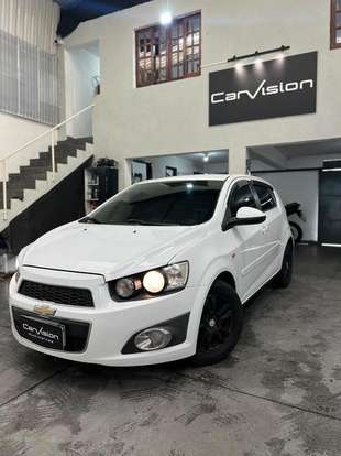 CHEVROLET-SONIC-2013