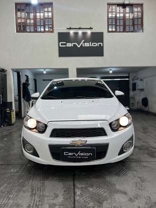 CHEVROLET-SONIC-2013