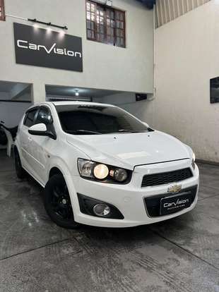 CHEVROLET-SONIC-2013