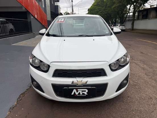 CHEVROLET-SONIC-2013