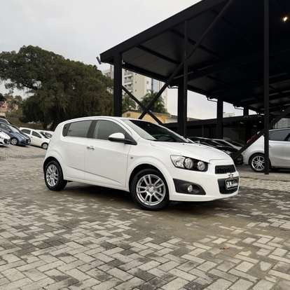 CHEVROLET-SONIC-2014