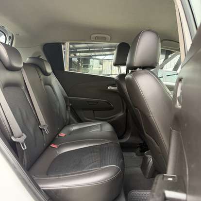 CHEVROLET-SONIC-2014