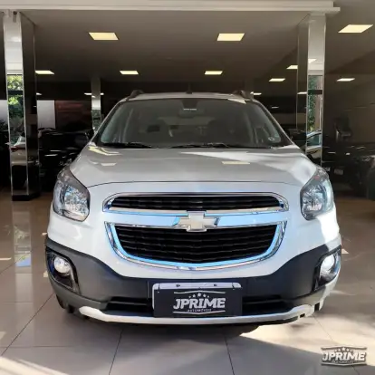 CHEVROLET-SPIN-2016