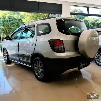 CHEVROLET-SPIN-2016