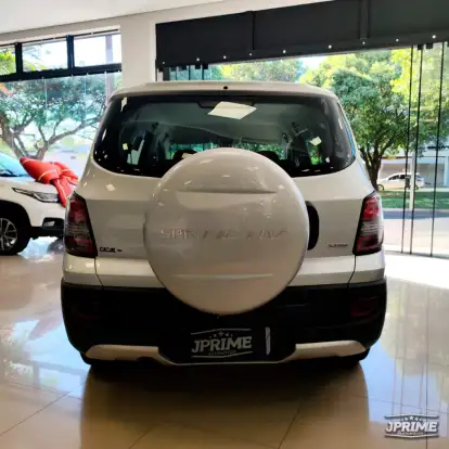 CHEVROLET-SPIN-2016