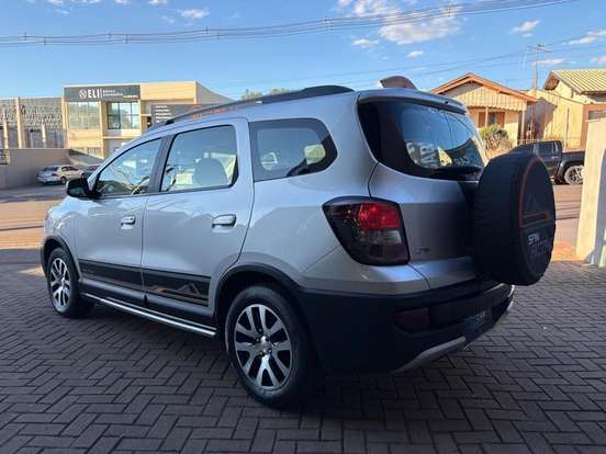 CHEVROLET-SPIN-1.8 ACTIV 8V FLEX 4P AUTOMÁTICO CHEVROLET-SPIN-2017