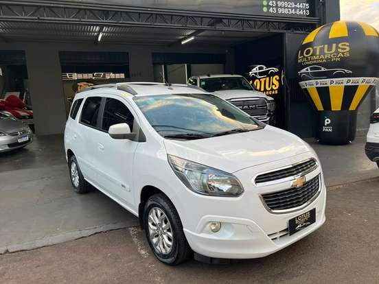 CHEVROLET-SPIN-2017