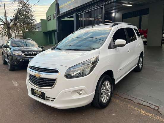 CHEVROLET-SPIN-2017
