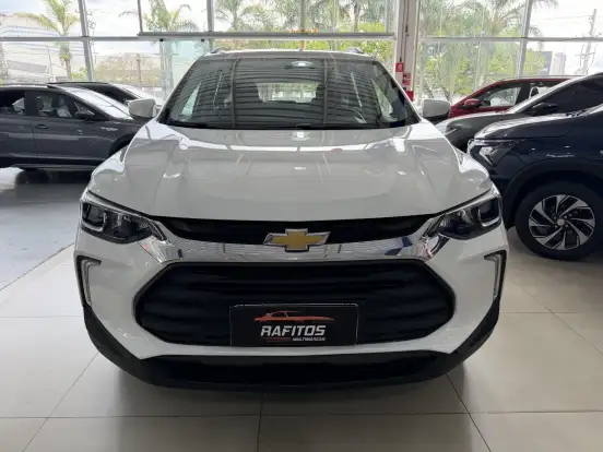 CHEVROLET-TRACKER-2024