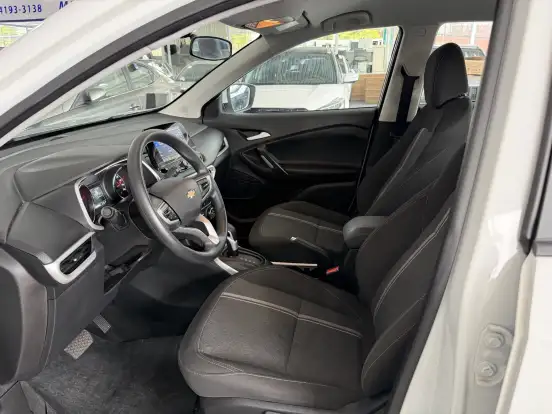 CHEVROLET-TRACKER-2024