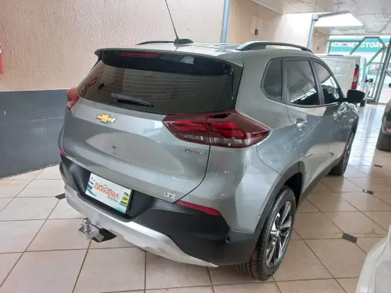 CHEVROLET-TRACKER-2024