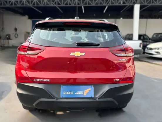 CHEVROLET-TRACKER-2024