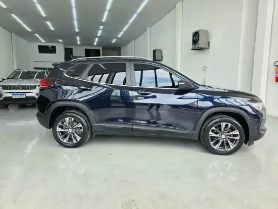 CHEVROLET-TRACKER-2020