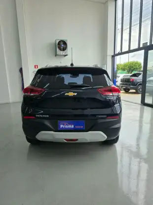 CHEVROLET-TRACKER-2020