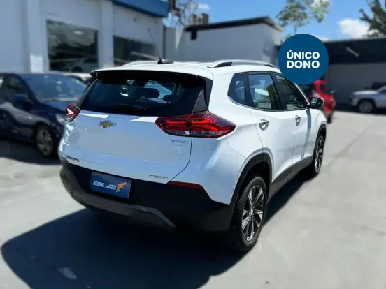 CHEVROLET-TRACKER-2024