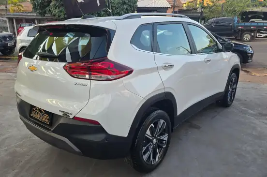 CHEVROLET-TRACKER-2024