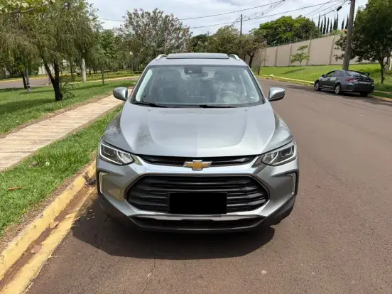 CHEVROLET-TRACKER-2023