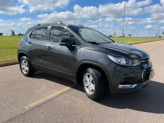 CHEVROLET-TRACKER-2018