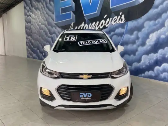 CHEVROLET-TRACKER-2017