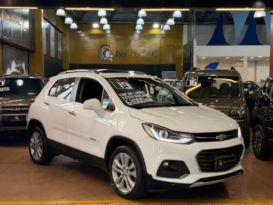 CHEVROLET-TRACKER-2019