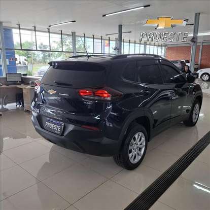CHEVROLET-TRACKER-2022