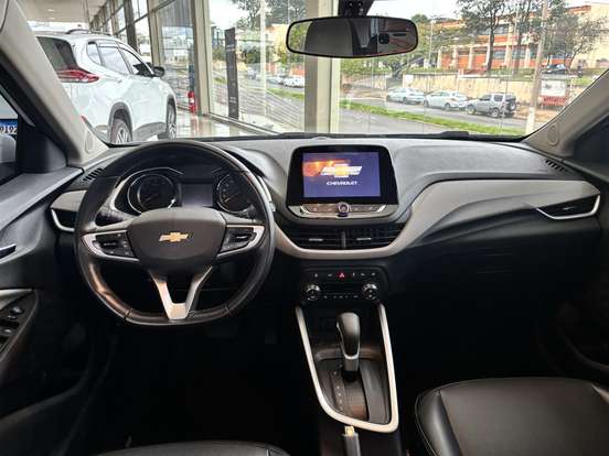 CHEVROLET-TRACKER-2021