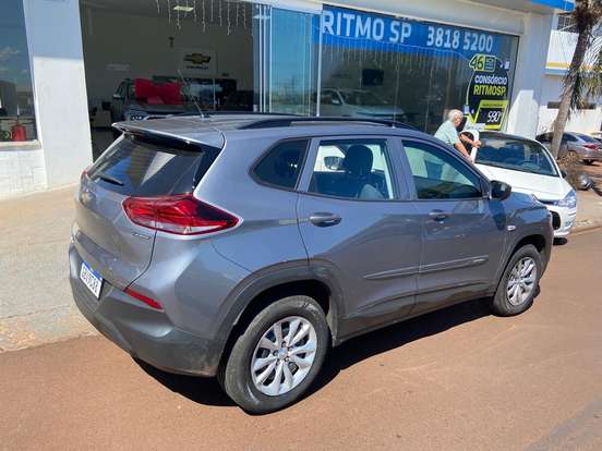 CHEVROLET-TRACKER-2021