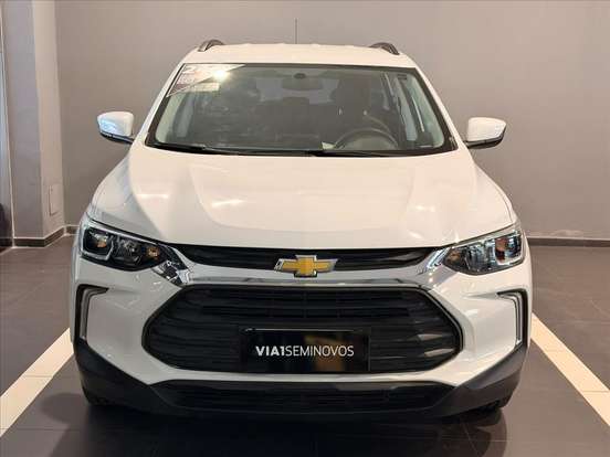 CHEVROLET-TRACKER-2023