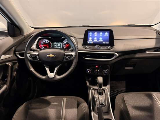 CHEVROLET-TRACKER-2023