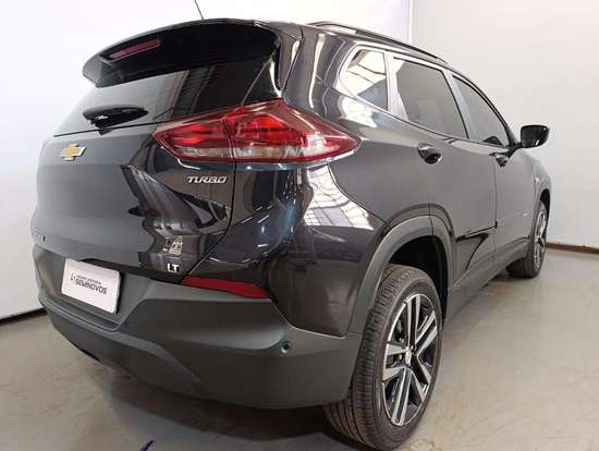 CHEVROLET-TRACKER-2024