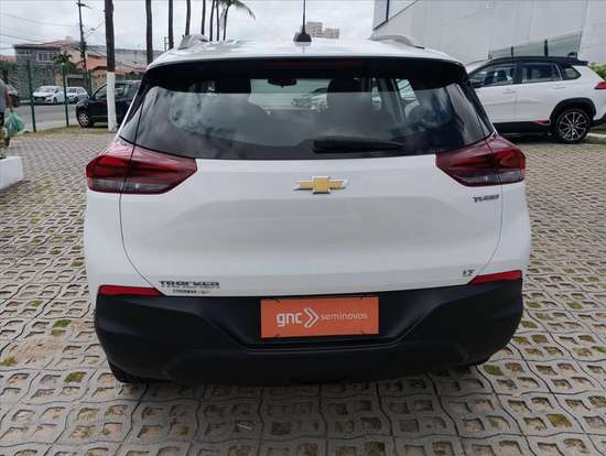 CHEVROLET-TRACKER-2024