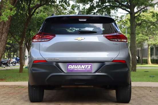 CHEVROLET-TRACKER-2022