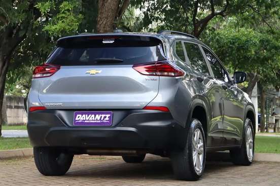 CHEVROLET-TRACKER-2022