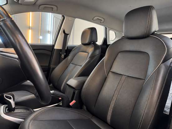 CHEVROLET-TRACKER-2024