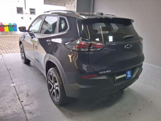 CHEVROLET-TRACKER-2025