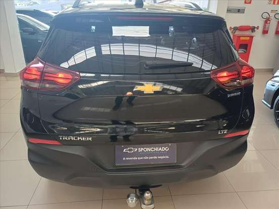 CHEVROLET-TRACKER-2024