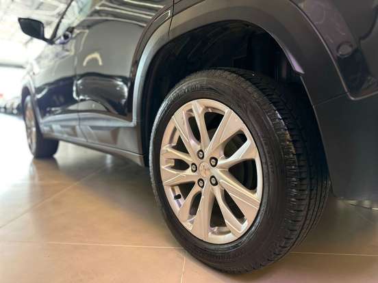 CHEVROLET-TRACKER-2024