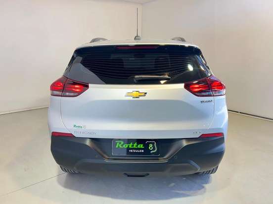 CHEVROLET-TRACKER-2022