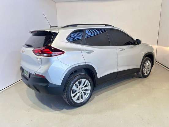 CHEVROLET-TRACKER-2022
