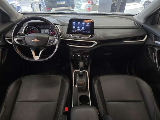 CHEVROLET-TRACKER-2024