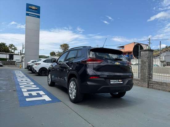 CHEVROLET-TRACKER-2023