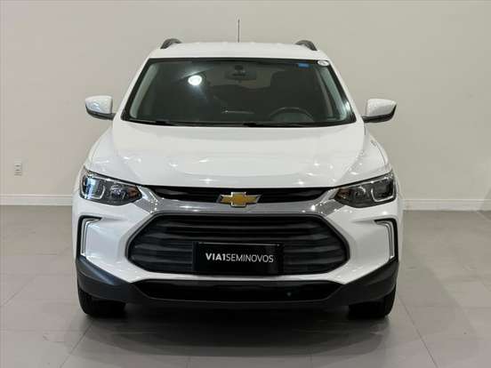 CHEVROLET-TRACKER-2024