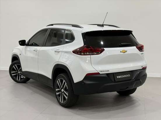 CHEVROLET-TRACKER-2024