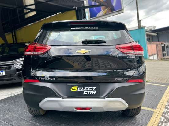 CHEVROLET-TRACKER-2020