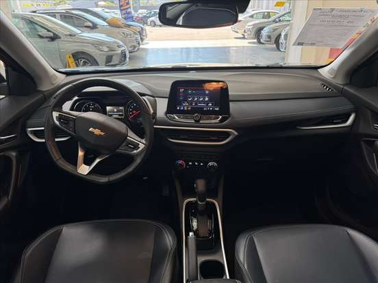 CHEVROLET-TRACKER-2025